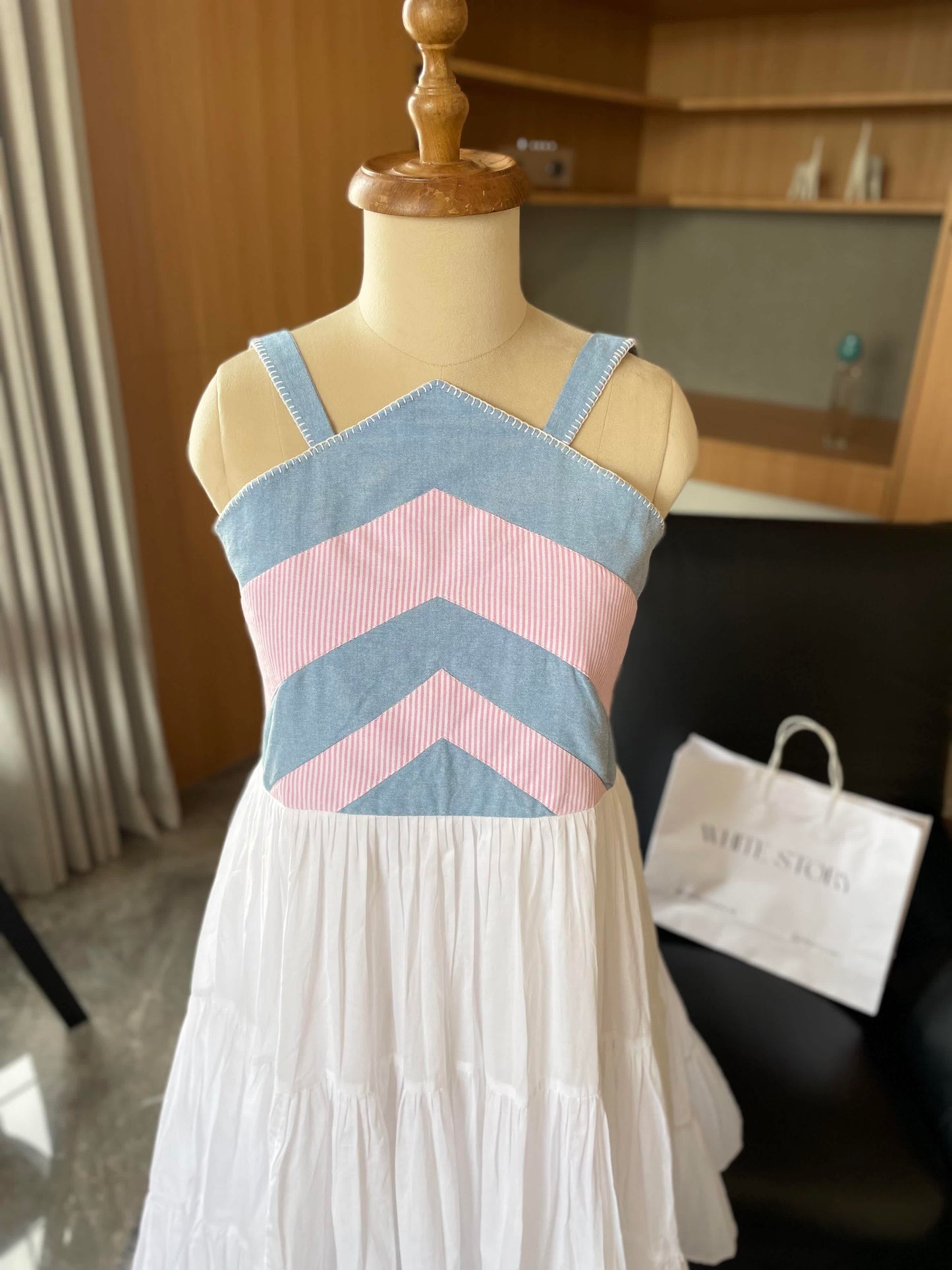 Iss Mein Smile Free Hain